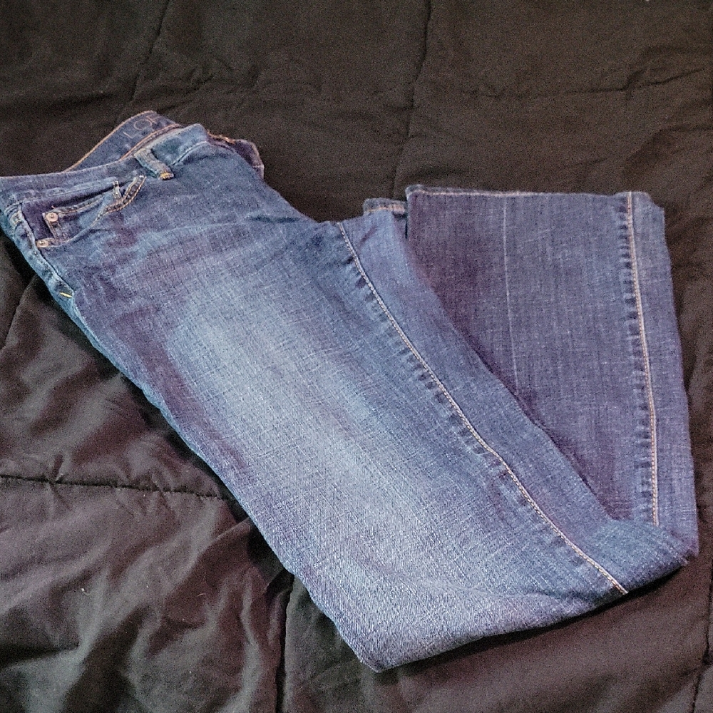 Classic Blue Women's Jeans